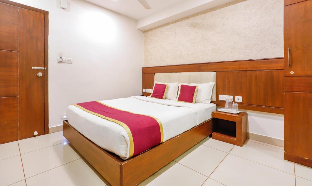 เดอะ เมาน์ ซิตี้ ใกล้สถานกงสุลสหรัฐอเมริกา Hotel เชนไน ภายนอก รูปภาพ