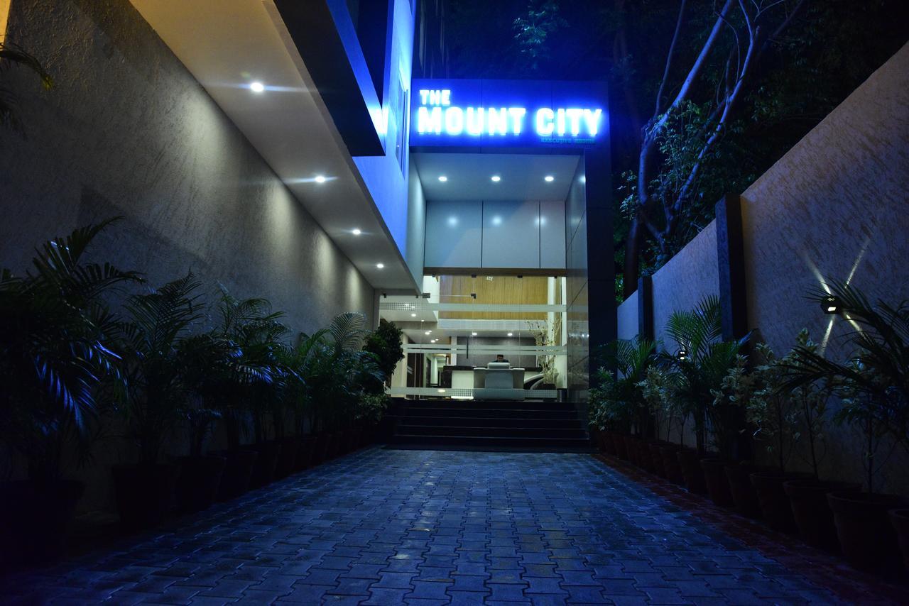 เดอะ เมาน์ ซิตี้ ใกล้สถานกงสุลสหรัฐอเมริกา Hotel เชนไน ภายนอก รูปภาพ