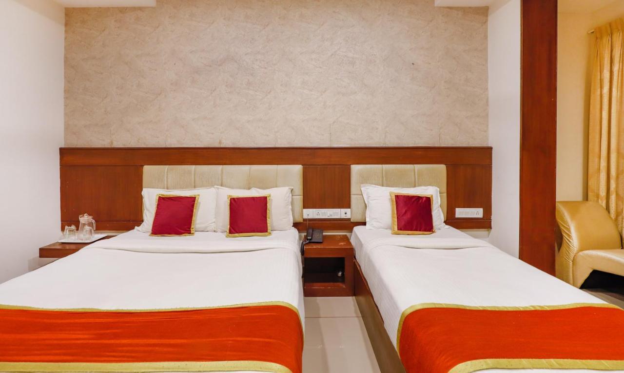 เดอะ เมาน์ ซิตี้ ใกล้สถานกงสุลสหรัฐอเมริกา Hotel เชนไน ภายนอก รูปภาพ