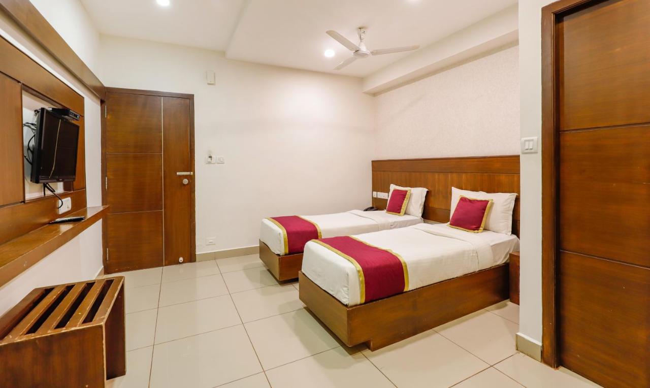 เดอะ เมาน์ ซิตี้ ใกล้สถานกงสุลสหรัฐอเมริกา Hotel เชนไน ภายนอก รูปภาพ